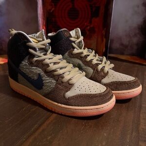 DeadStock Nike SB Duck Hi Turdunken Sneakers Limit Edition Box Size 9M